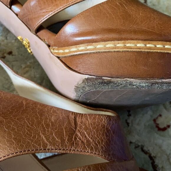 Prada brown leather 4” heels. - Picture 9 of 9